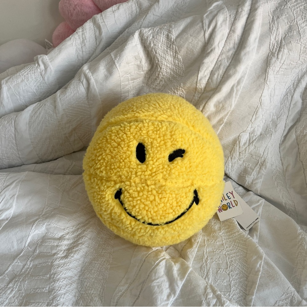 Miniso Smiley world - Yellow Plush Ball (25cm / 9.8 inches)